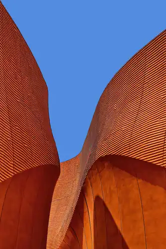 AI's Role in Set Design: Building Worlds with Algorithms
